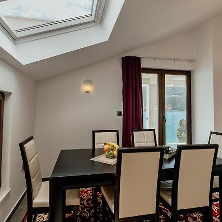 Apartments Joy Herceg Novi Eksteriør bilde