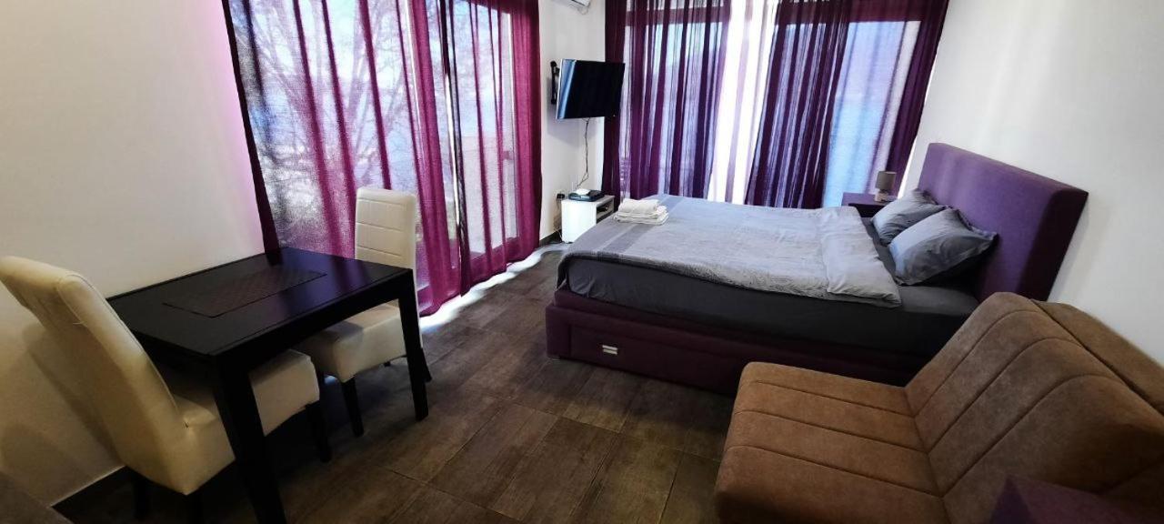 Apartments Joy Herceg Novi Eksteriør bilde