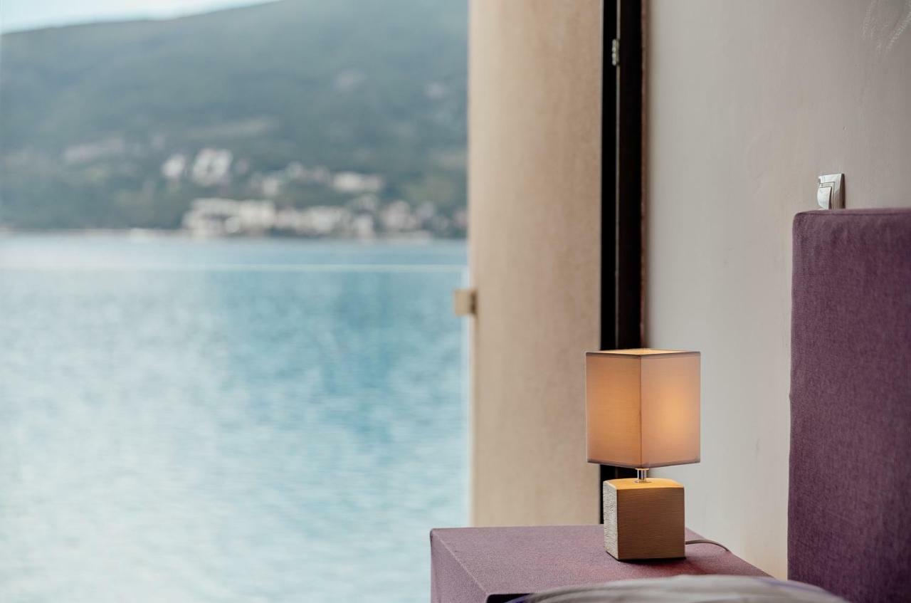 Apartments Joy Herceg Novi Eksteriør bilde
